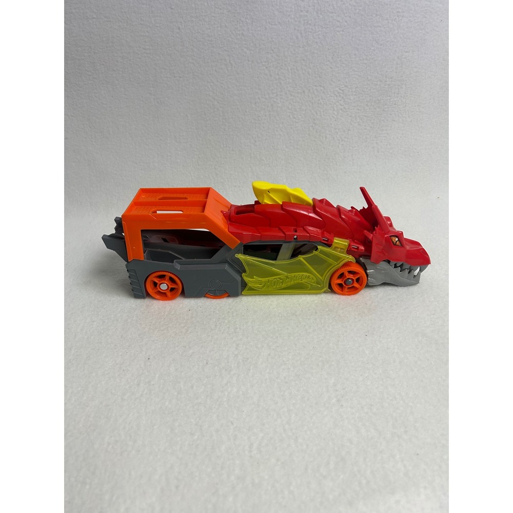 Fantasy Hot Wheels Boys Red Dragon Launch Transporter‎ Car Hauler Storage Toy